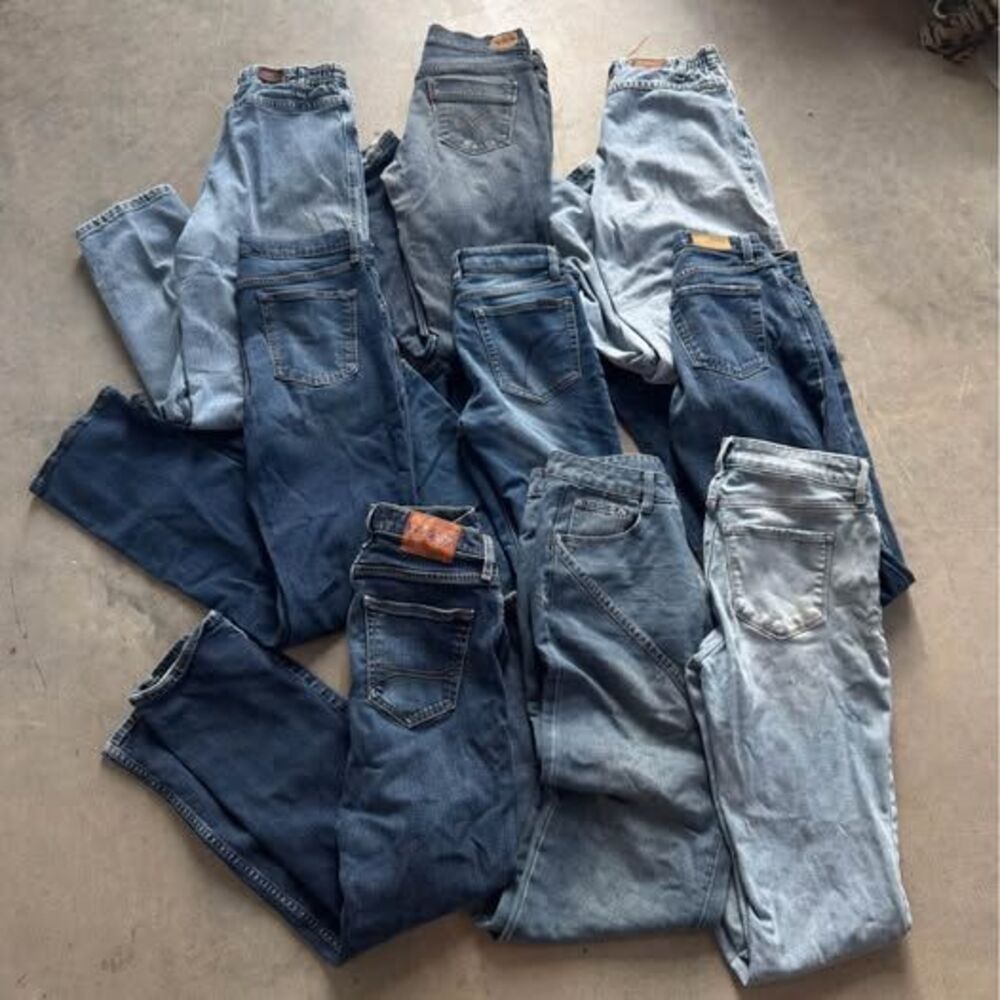Levi’s Hollister Lee Name brand bootcut jeans women’s size s/m